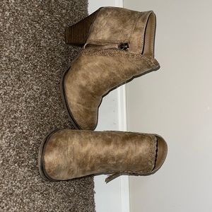Women Heel Booties